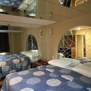 Jamaica Plaza Hotel
